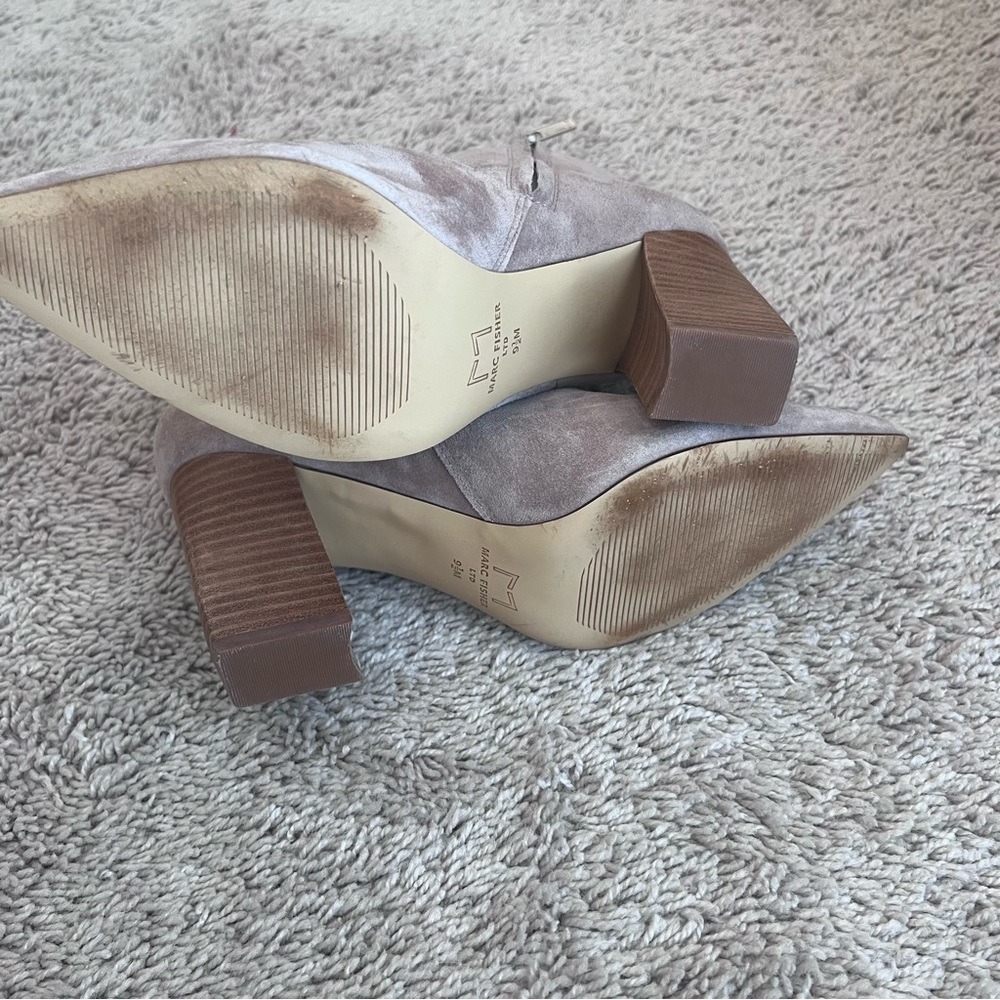 Marc Fisher Suede Stacked Heel Pointy Toe Ankle B… - image 3